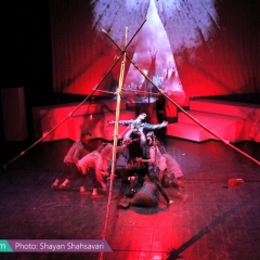 Dar-Barandaz_Shayan-Shahsavari_Theatre_Navaak-23